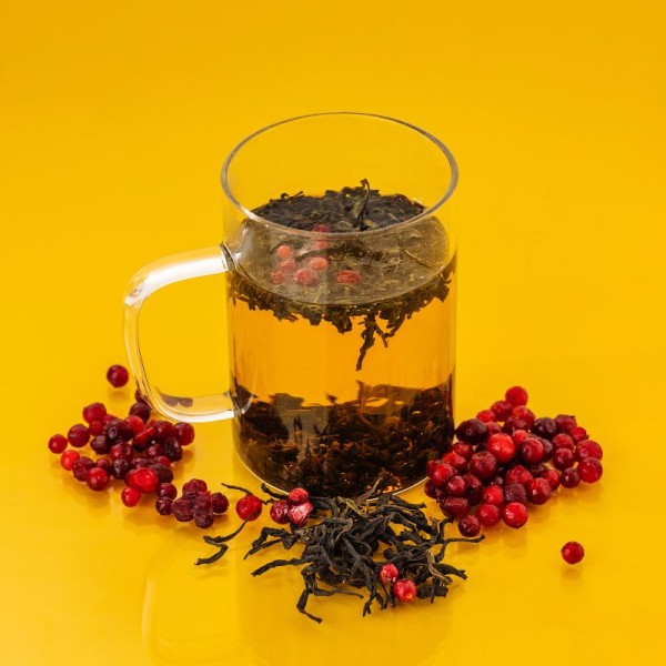 Иван-чай с брусникой молекулярной сушки, среднелистовой, слабоферментированный, 100 гр.